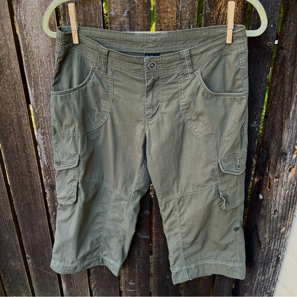Kühl Kontra Roll Up Sage Cargo Convertible Capri Pants / Bermuda Shorts Sz 6 - Picture 10 of 16